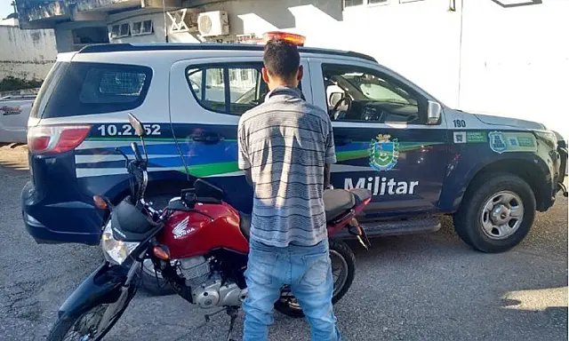 Polícia da Bolívia prende "atravessador" e recupera moto roubada na Capital