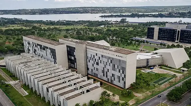STJ nega habeas corpus a influenciadora Deolane Bezerra