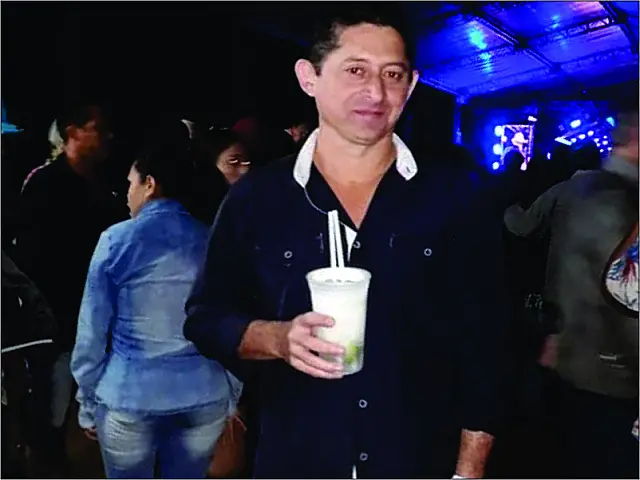 Homem é encontrado roxo em frigorífico, é socorrido e morre no hospital