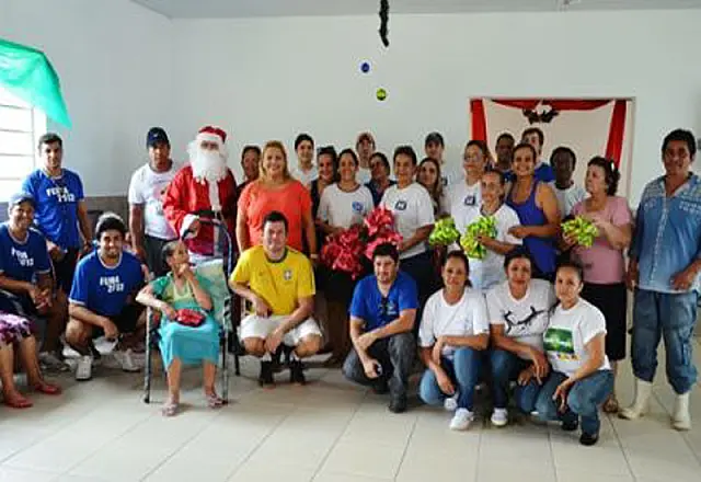 GMDSES promove chá da tarde de Natal no asilo São Francisco