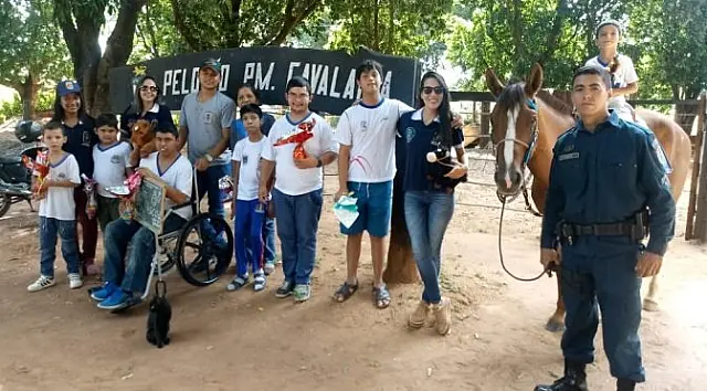 Crianças e adolescentes de Aquidauana participam de gincana recreativa de páscoa