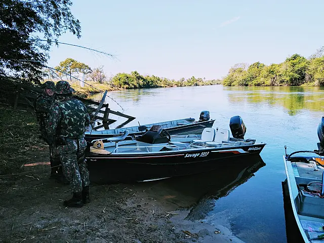 PMA de Três Lagoas autua três em R$ 9 mil por pesca ilegal no rio Verde