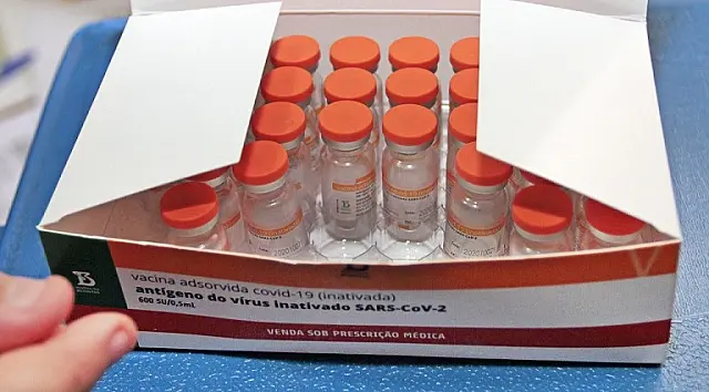 Mais 53 mil doses da vacina contra a Covid-19 chegam ao MS