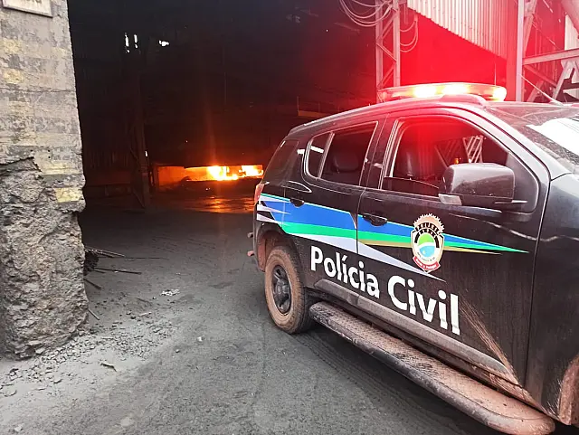 Polícia incinera cocaína, maconha e pasta base apreendidos