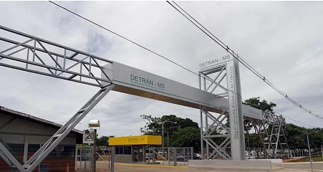 Detran-MS realiza debate sobre segurança da motocicleta