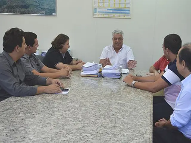 Novo diretor do Hospital Regional visita prefeito Zé Henrique