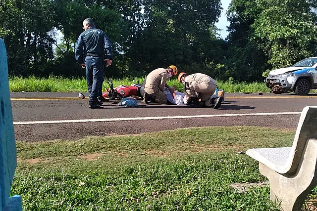 Acidente na MS-450 deixa motociclista ferida em Aquidauana