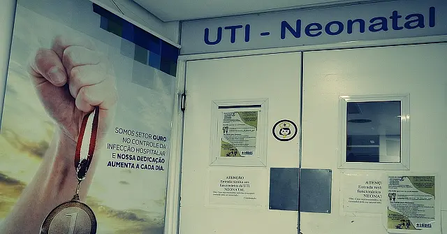 Mãe de prematura diz que pelos filhos nada é sacrifício, tudo se resume em amor