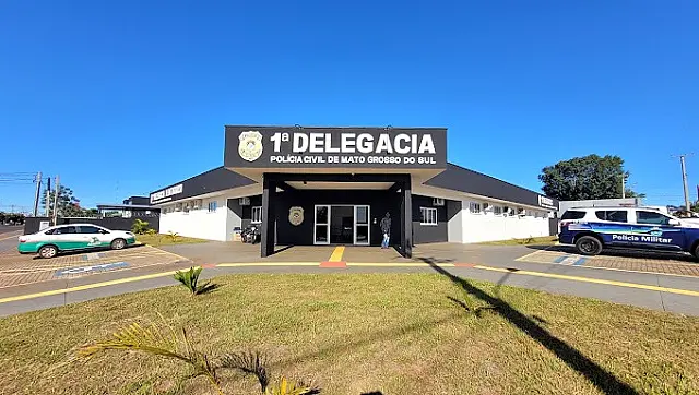 Casal é preso por agredir homem a pedradas em MS