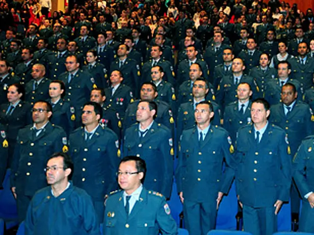 Policiais do 7º BPM concluem curso de formação e aperfeiçoamento