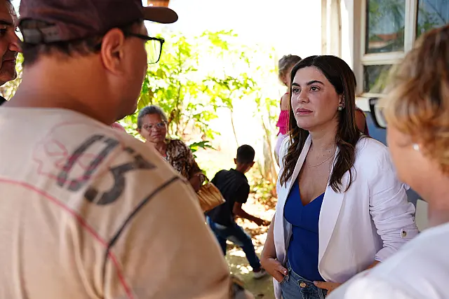 Lideranças populares e entidades de moradia manifestam apoio a Viviane Luiza