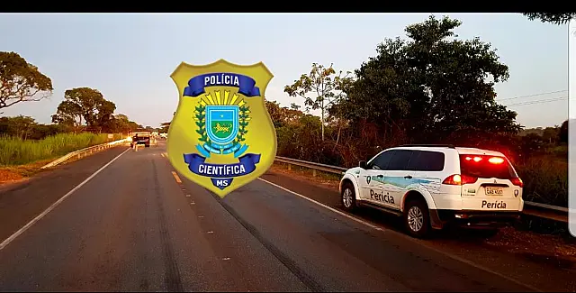 Mulher morre atropelada por carreta na BR-262, em Anastácio