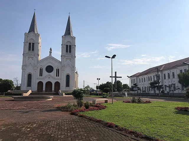 Sábado será de calor e previsão de chuva em Aquidauana