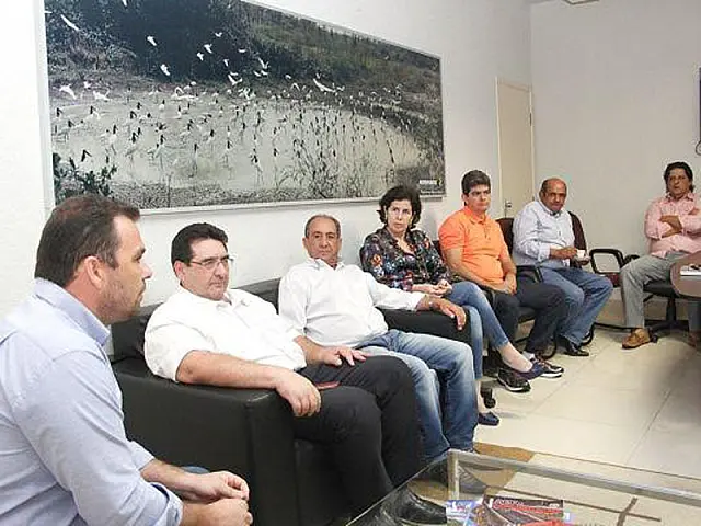 Prefeitos traçam estratégias para enfrentar crise após temporais