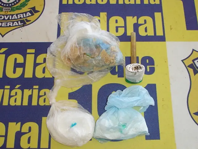 Jovem troca moto por crack e cocaína, diz polícia em MS