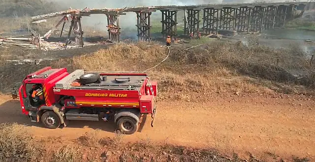 Bombeiros buscam preservar pontes na Estrada Parque e moradias ribeirinhas no Pantanal
