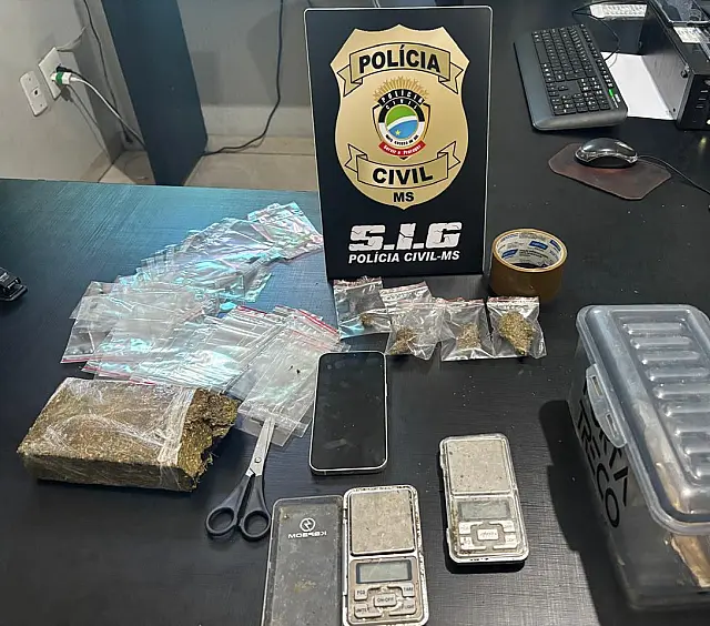 Jovem é preso e polícia fecha boca de fumo em Bonito