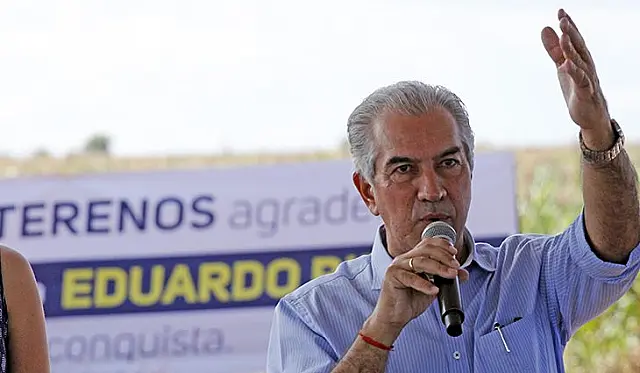 "Encurtando caminhos e gerando oportunidades", diz governador ao autorizar pavimentação da MS-352