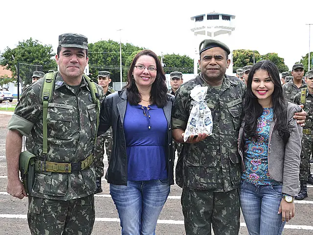 9º BE Cmb homenageia Sargento que entra para reserva