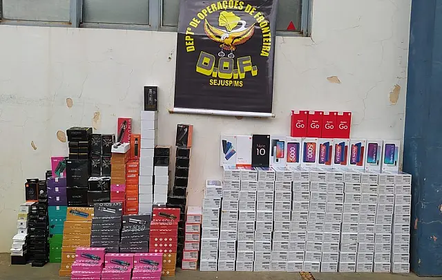 DOF intercepta carga com 130 celulares irregulares em MS