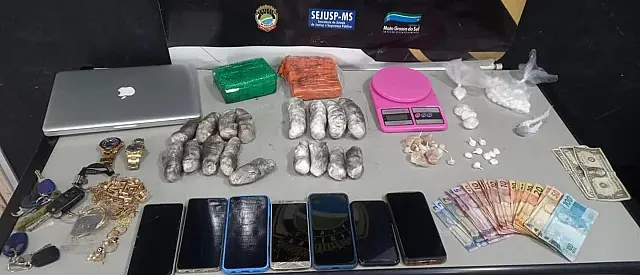 Mulher e filhos são presos por tráfico em Dourados