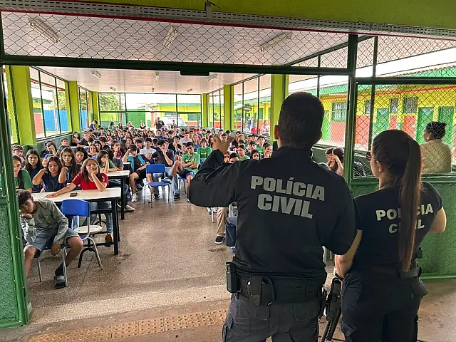 Polícia Civil encerra ano letivo do 'Projeto de Vida' com palestra em MS