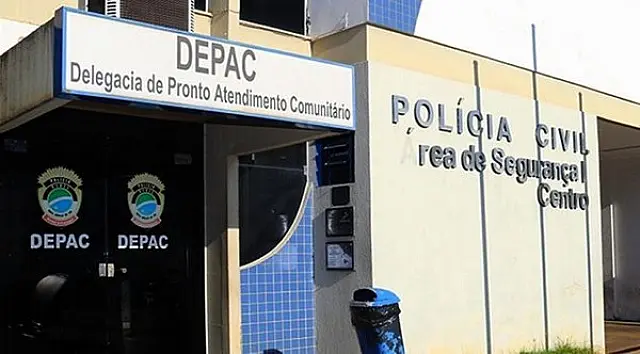 Motorista de aplicativo é feito refém e tem seu carro roubado