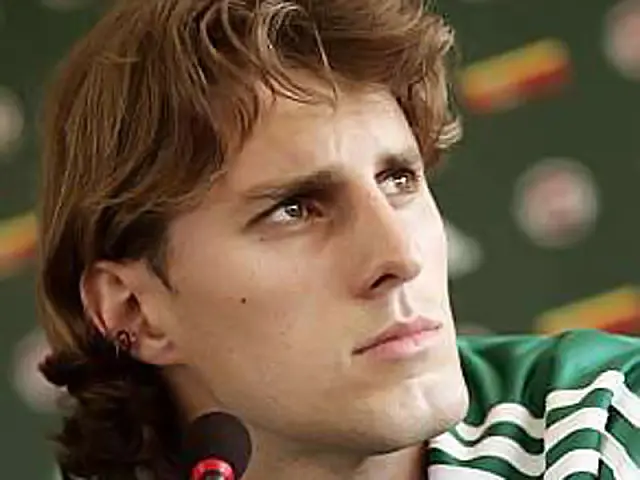 Palmeiras espera por regularização de Henrique e retorno de Valdivia