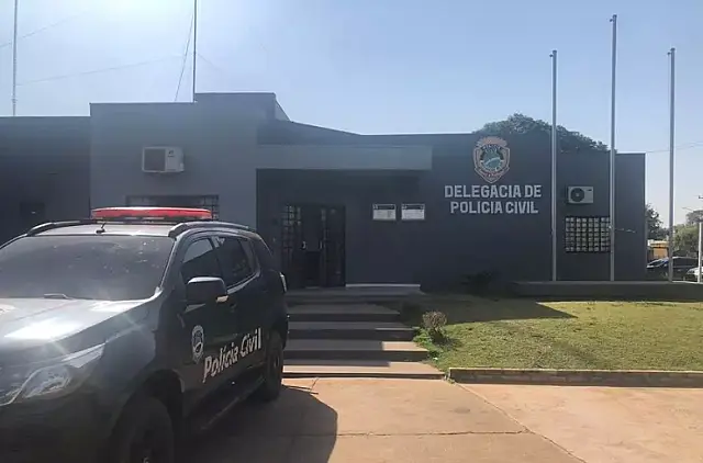Homem tenta matar o irmão com tiro de espingarda