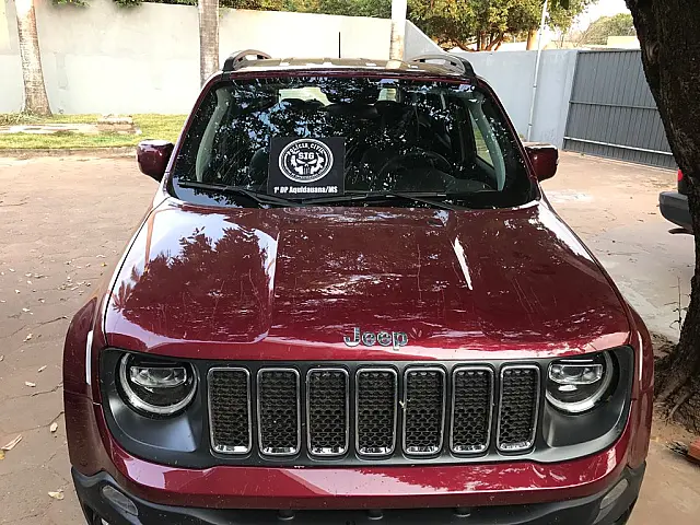 Dois são presos ao levarem carro alugado para a Bolívia