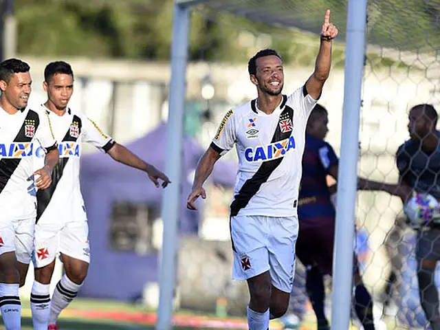 Confira os principais resultados deste domingo nos campeonatos estaduais