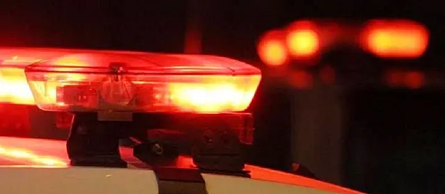 Após prisão por desacato, mulher tenta subornar policiais para soltarem o companheiro