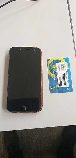 Flagrada por câmeras, mulher é presa após furtar celular em posto de Bodoquena