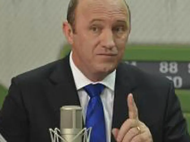 Ministro da Agricultura defende aumento do percentual de álcool na gasolina