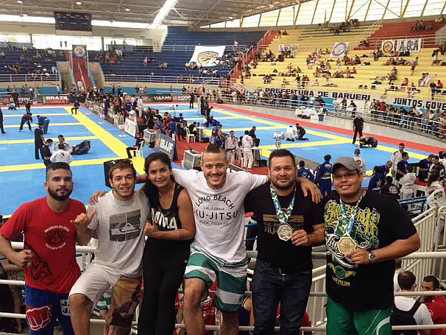 Academia Fight Point de Aquidauana se destaca no Sul-Americano de Jiu-Jitsu 2014
