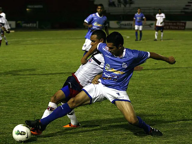 Azulão perde para o Bahia de Feira e está eliminado da Copa do Brasil