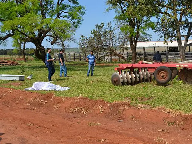Corpo de trabalhador é encontrado carbonizado em fazenda