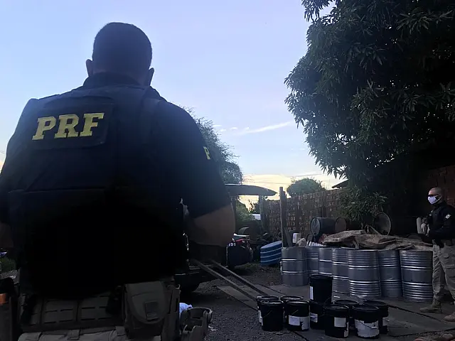 PRF/MS apreende em Corumbá precursores químicos que seriam utilizados no refino de cocaína