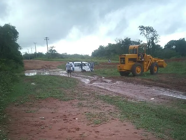 Motoristas sofrem com atolamentos no Altos da Cidade em Anastácio