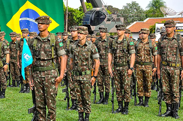 9º Batalhão do Exército de Aquidauana comemora Dia do Soldado