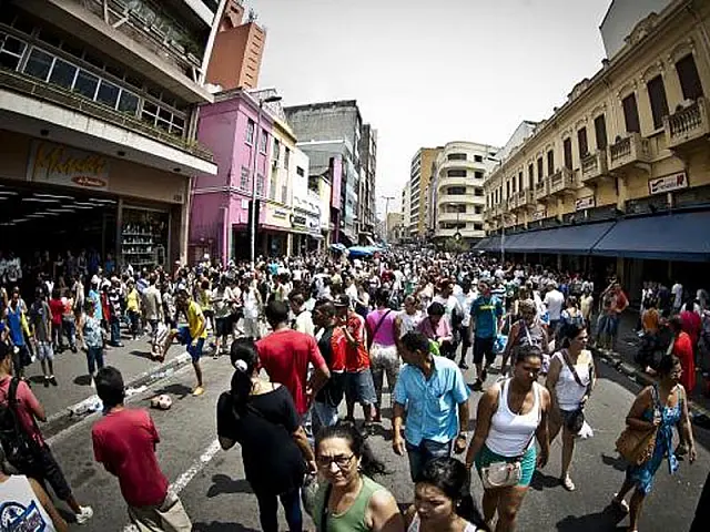 População brasileira supera os 204 milhões