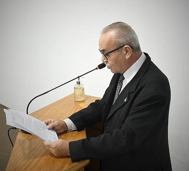 Lei autoriza pagamento de tributos municipais através do Pix