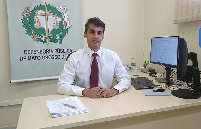 Defensoria de MS consegue intimar homem a pagar pensão pelo WhatsApp