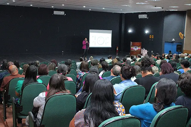 Anastácio inicia formação continuada em educação especial para profissionais da rede municipal