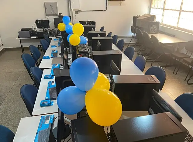 Felipe Orro entrega equipamentos a oito escolas de Aquidauana e Anastácio