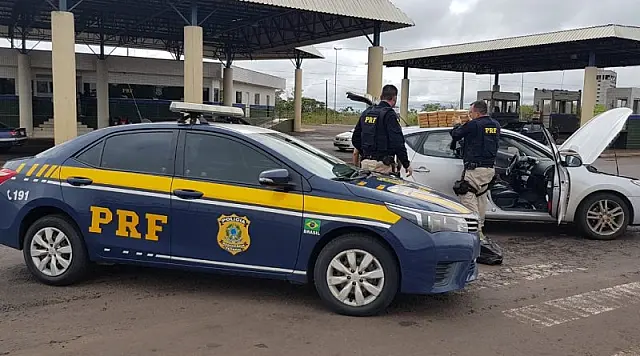 Casal com criança de 3 anos é preso pela PRF com 31,8kg de cocaína