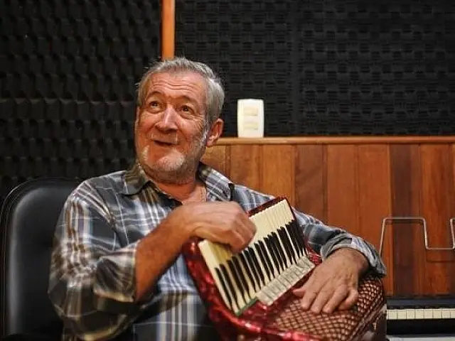 Morre aos 68 anos Dino Rocha, o maior sanfoneiro do Brasil