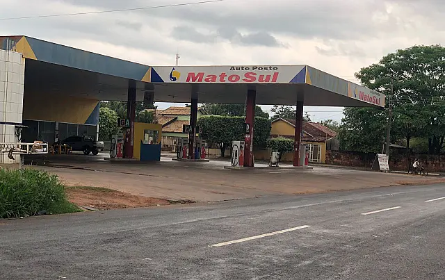 Posto de combustíveis é assaltado por bandidos, sendo um deles do Regime Semiaberto