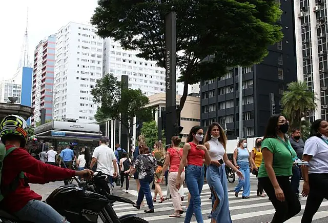 Covid-19: Brasil registra 36.189 casos e 43 mortes em 24 horas