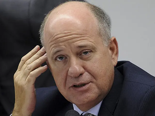 Secretário descarta falta de energia na Copa e racionamento até 2015